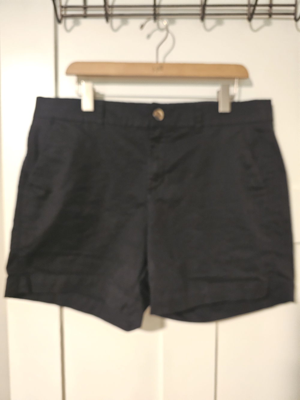 Old Navy Women's Navy Tailored Casual Shorts